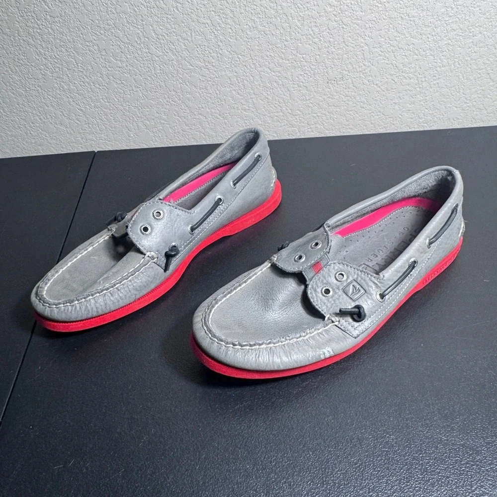 Sperry Top-Sider Mens 10.5 M Grey Leather Red Sole Boat Shoes Loafers 1049444